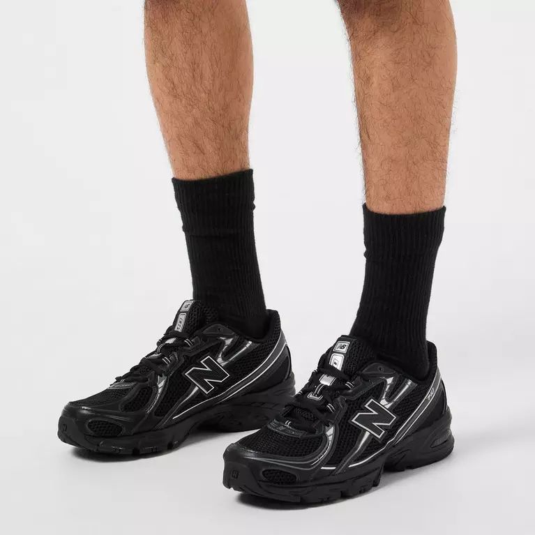 new balance 740 ‘Black’