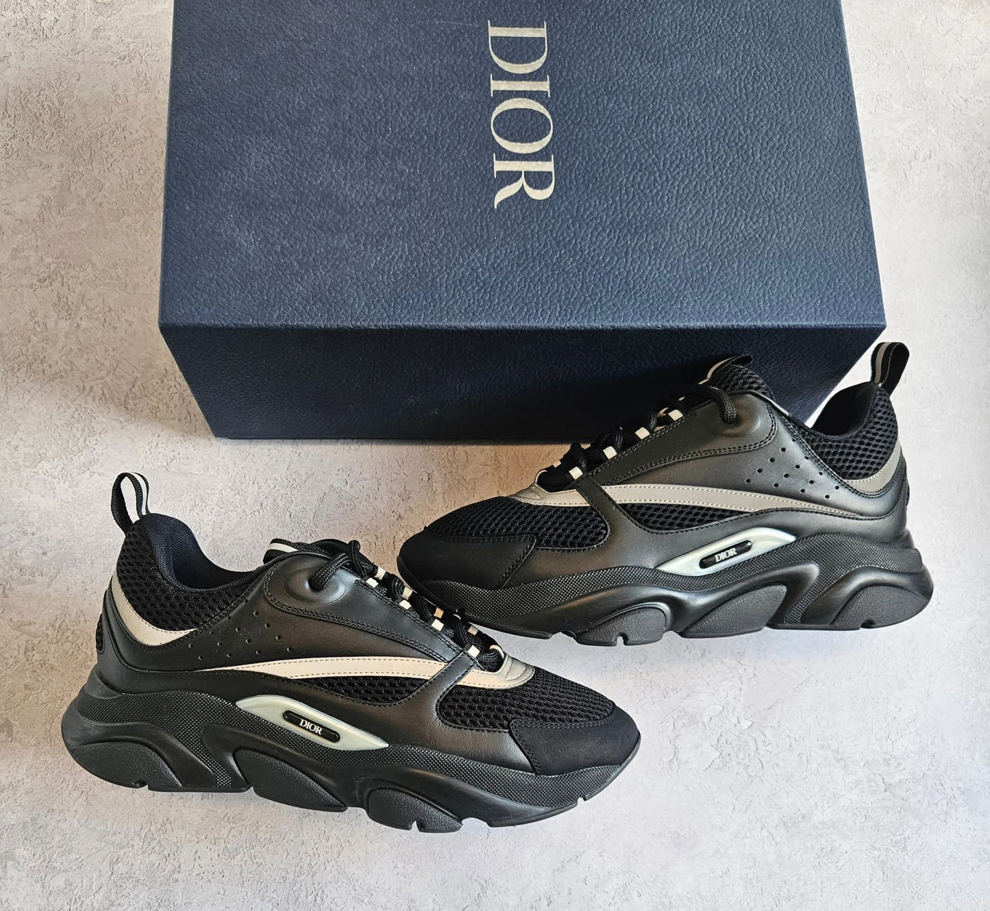 Dior B22 ‘Black’