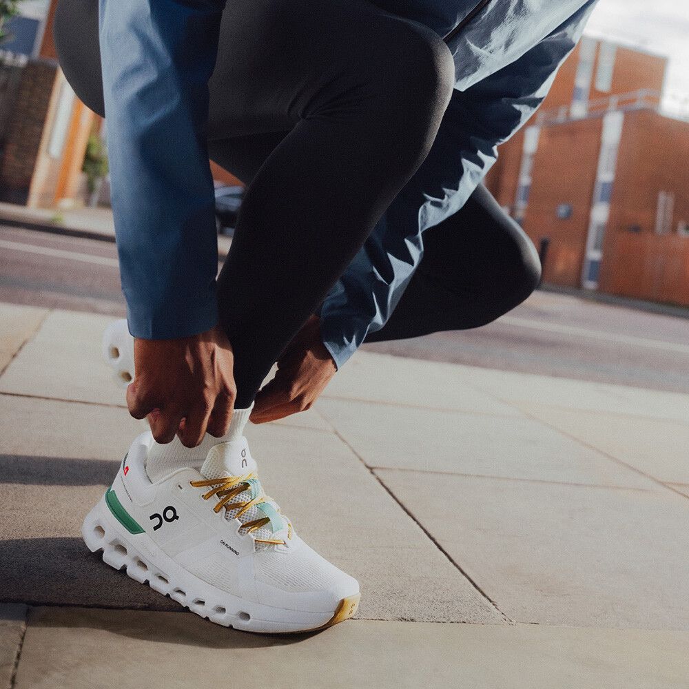 Cloudrunner 2 Sneaker ‘Undyed & Green’