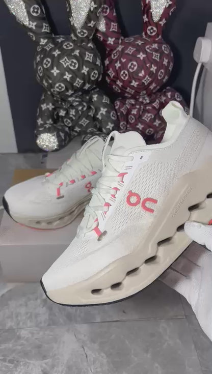 ON Cloudsurfer Max ‘Ivory/Salmon’