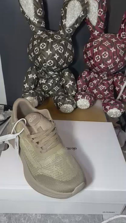 Alo Runner "Gravel"