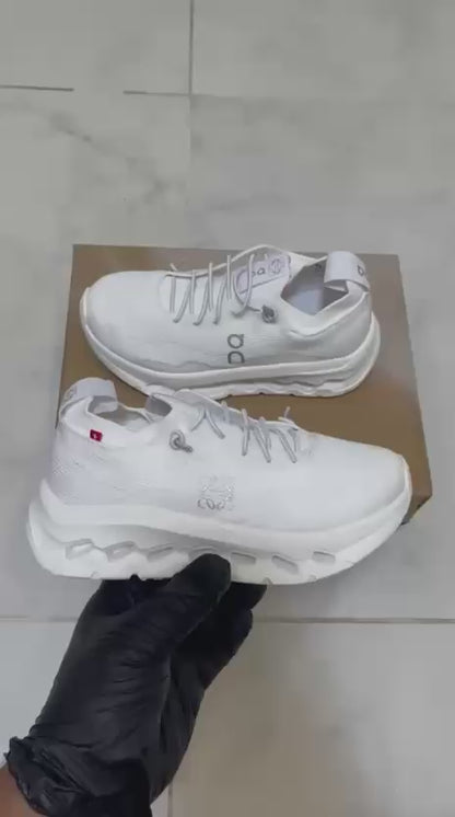 On Running Cloudtilt Loewe "White" Kids