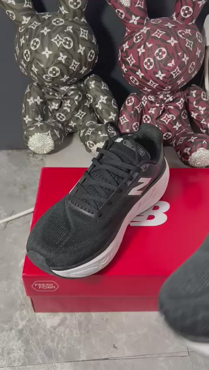 New Balance Fresh Foam X 1080 v14 ‘Black/White’