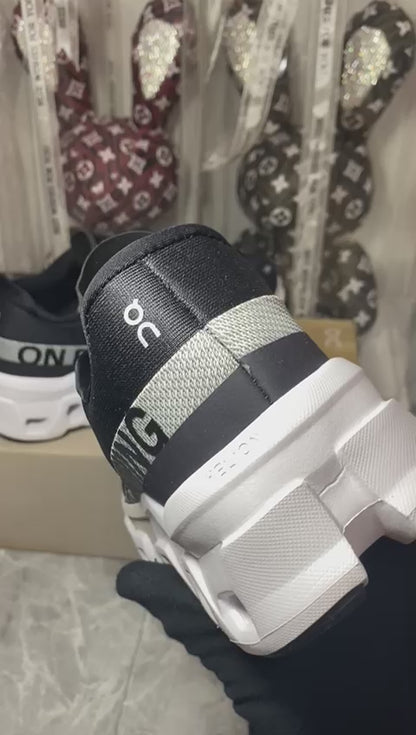 ON Cloud monster 2 ‘black’